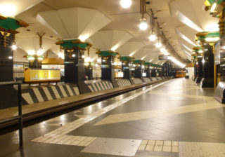 Der U-Bahnhof Rathaus Spandau