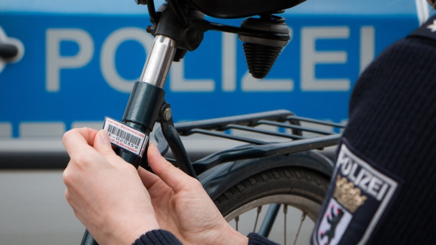 Polizei Berlin Fahrradkennzeichnung