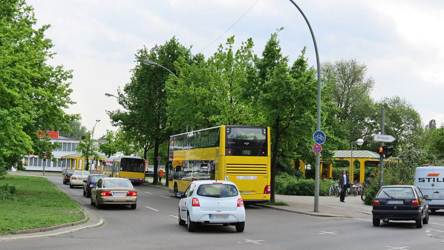 Ferdinand-Friedensburg-Platz