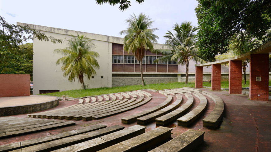 Centro Educacional Carneiro Ribeiro