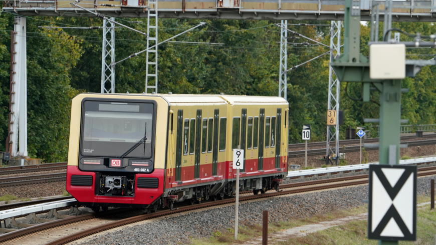 S-Bahn Baureihe ET 483 / ET 484