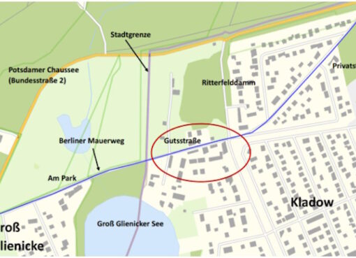 Gutsstraße zwischen Groß Glienicke und Kladow