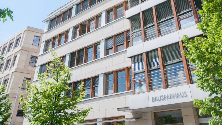 Bausparhaus in Berlin-Tiergarten